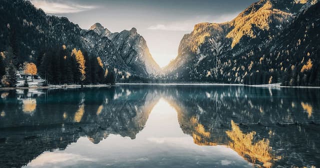 The First Essene Mirror: A Guide To Self-Awareness