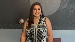 Zodiac Tarot With Munisha